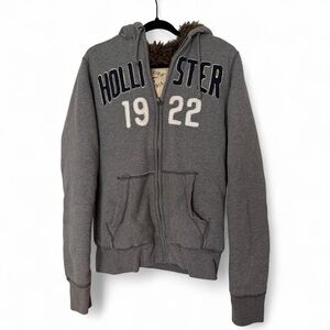 Vintage Y2K Hollister Co. faux fur lined zip up hoodie jacket size medium